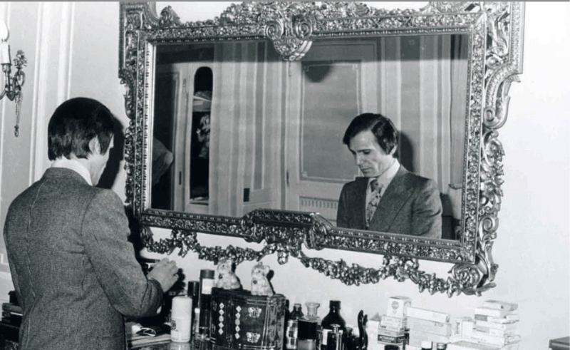  Inside Abdel Halim Hafez's Zamalek Apartment