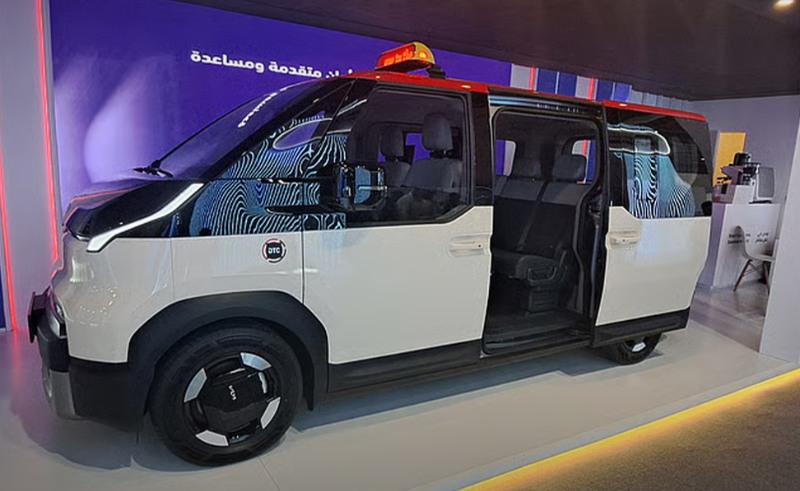 AI-Powered Electric Taxis With Real-Time Translation Launches in Dubai