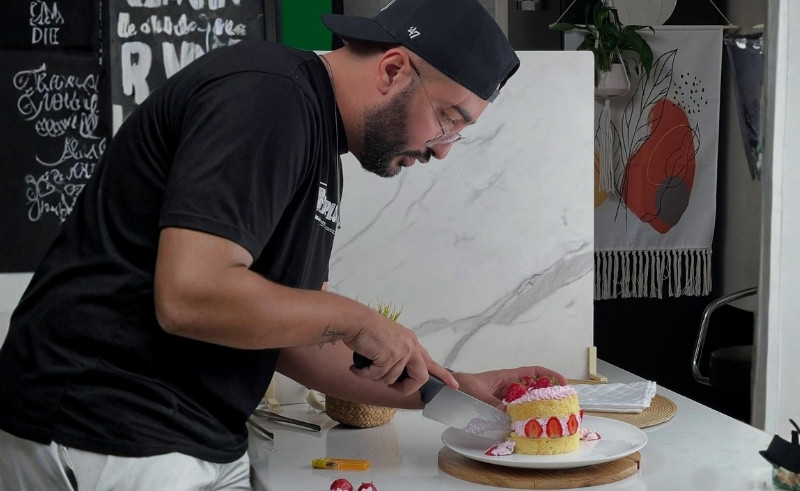 Mohammed Awadallah is Building a Cake Empire Without Knowing How to Ba