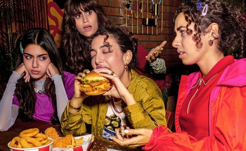 Host vs Guest: The Great KFC Debate Over the Last Piece