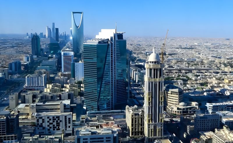  Saudi Will Mandate Electronic Salary Payments For Domestic Workers in