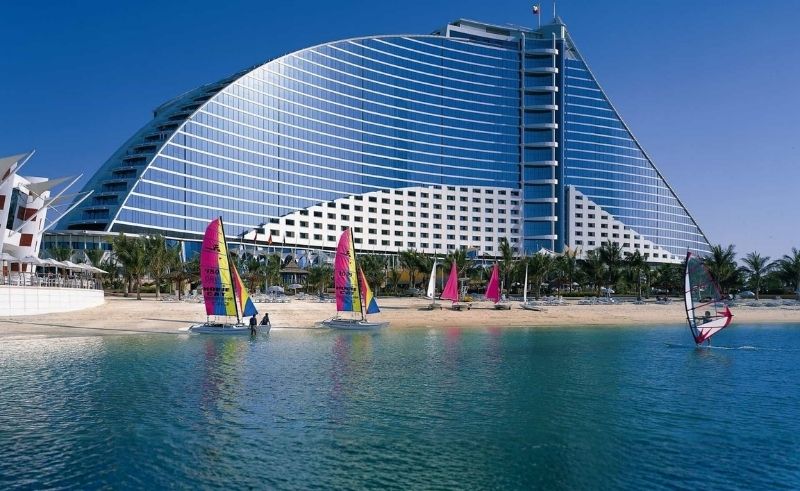 Over AED 33 Billion Directed to Tourism Jobs Through UAE Programmes