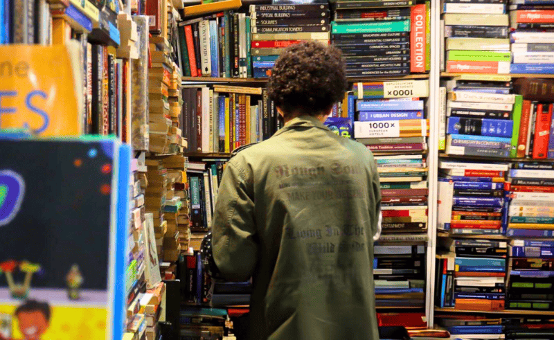 Cairo Intl Book Fair Draws Two Million Visitors in First Five Days