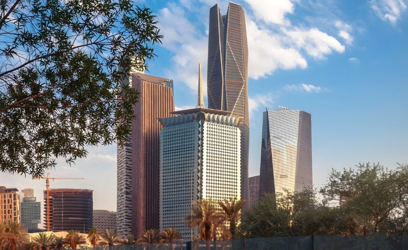 Non-Saudi Property Ownership Rules Take Effect Across Saudi Arabia