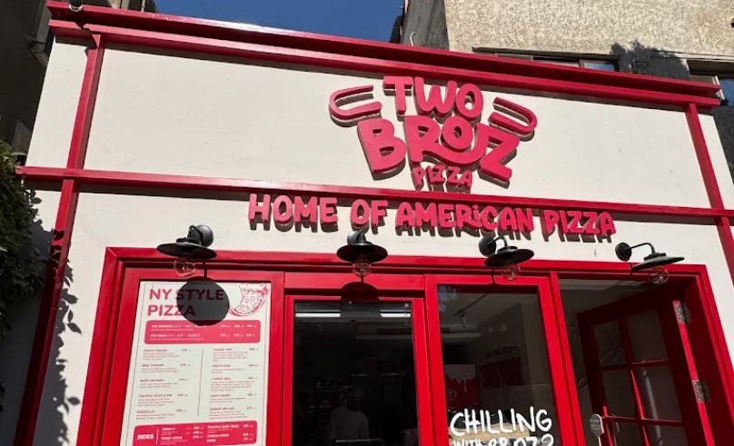 Two Broz Pizza Replaced The Four Fat Ladies in Maadi