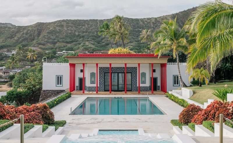 The Home of 'The Richest Girl in the World' is an Islamic Art Museum