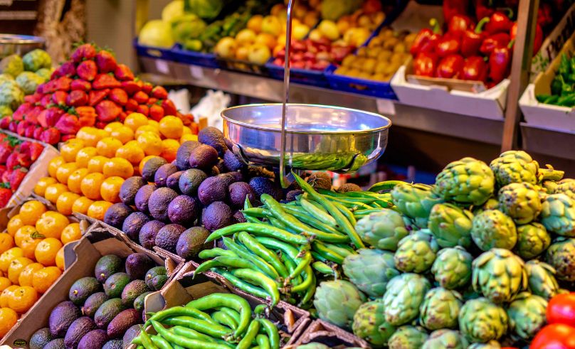 Some Supermarkets in Dubai Limit Fruit & Vegetable Purchases