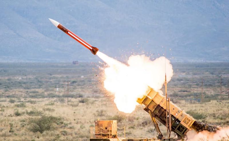 Saudi Tawakkalna App Adds Missile & Drone Reporting Feature