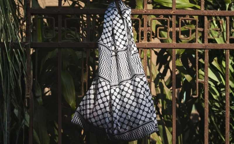 Bouga is a Foldable Tote Bag for the Creative Cairo Hustler