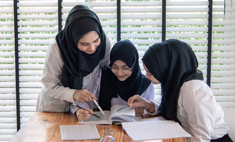  UAE Launches Social Work & Psychology Scholarships for Emiratis