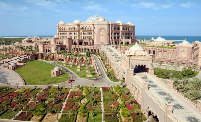 35 Beachfront Mansions Planned Inside Emirates Palace Grounds