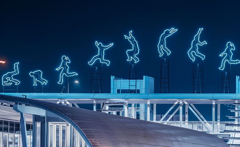 Angelo Bonello's 'Run Beyond' Installed Above Major Riyadh Junction