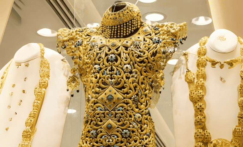  Watch & Jewellery Middle East Show Draws 96,000 Visitors in Sharjah