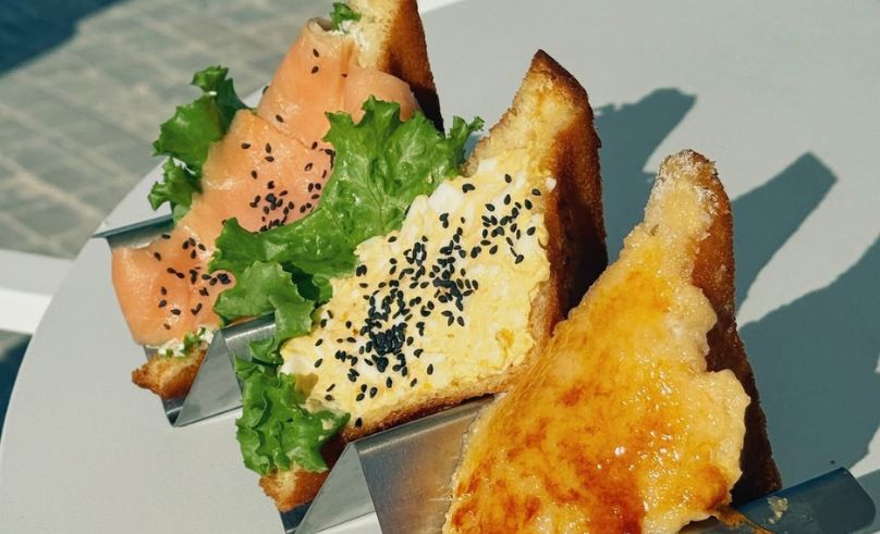 Matcha Mob Brought Tokyo’s Viral Fried Sandos to Egypt’s North Coast