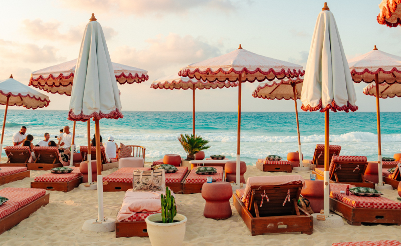 Hacienda White's La Plage Gives the French Riviera a Sahel Address