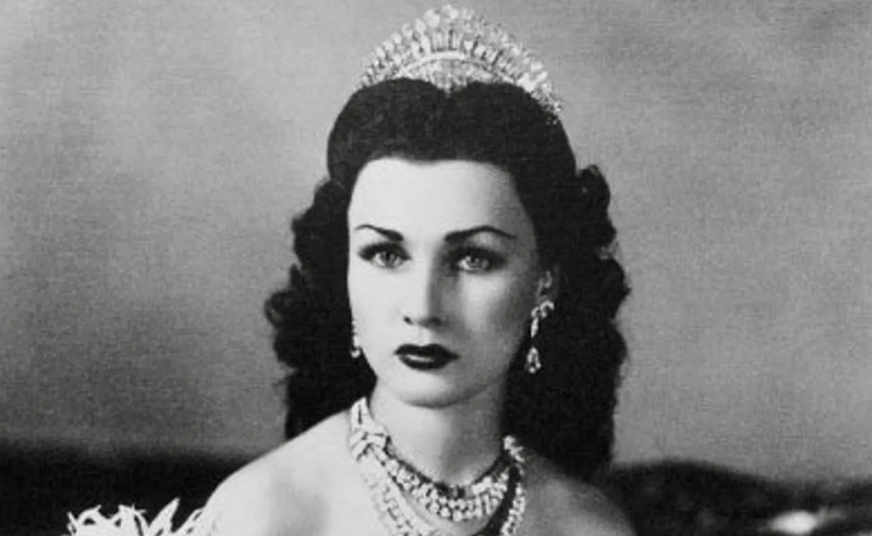 Styled Archives: MENA Figures in Their Tiara Era