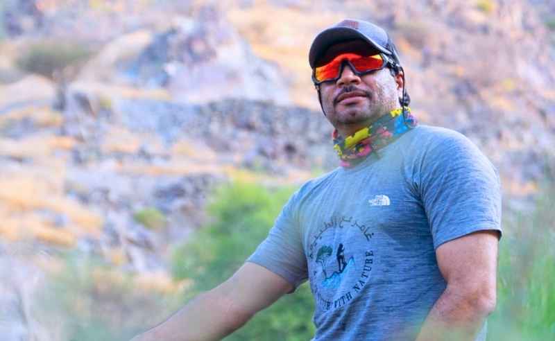 This Emirati Hiker Leads Strangers Into UAE's Hidden Caves for Free