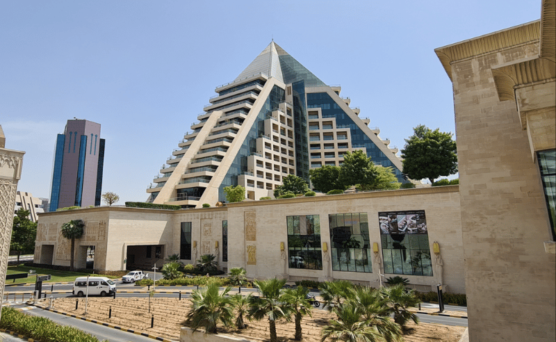 Wafi Mall Introduces Ticketless Paid Parking Through Salik