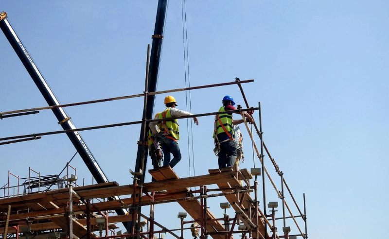 2026 Summer Midday Work Ban Lifted for Private Sector in Saudi Arabia