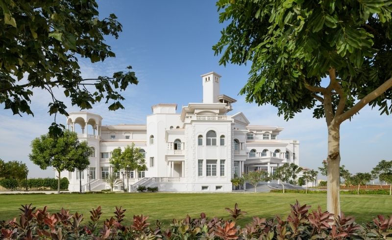 The Vie West Cairo Places a Palace at the Heart of Its Masterplan