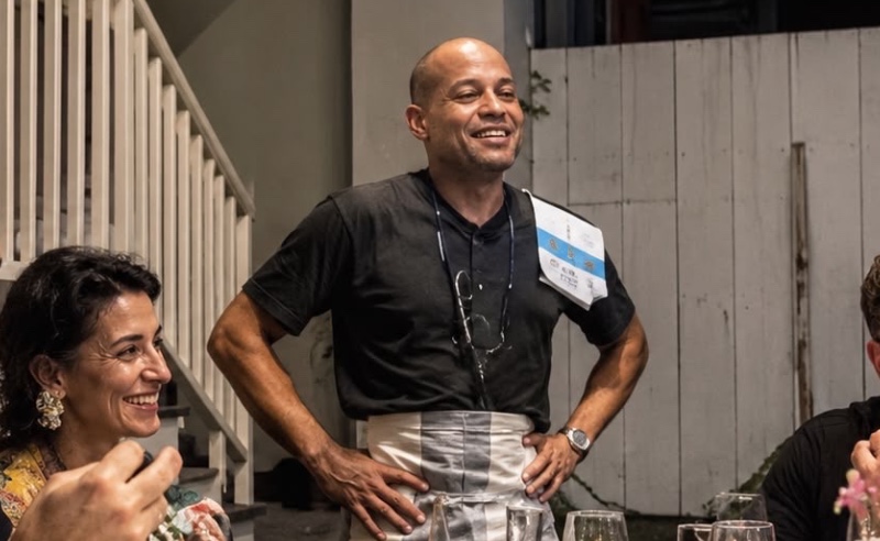 Anti-Doomscroll Stroll Club's Next Supper is All About Filipino Dishes