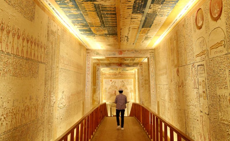 Egyptian Team of Storytellers Craft PBS Documentary on King Tut's Life