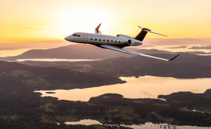 Habibi Fly to Dubai in Style With Global Luxury Private Jet Flexjet 