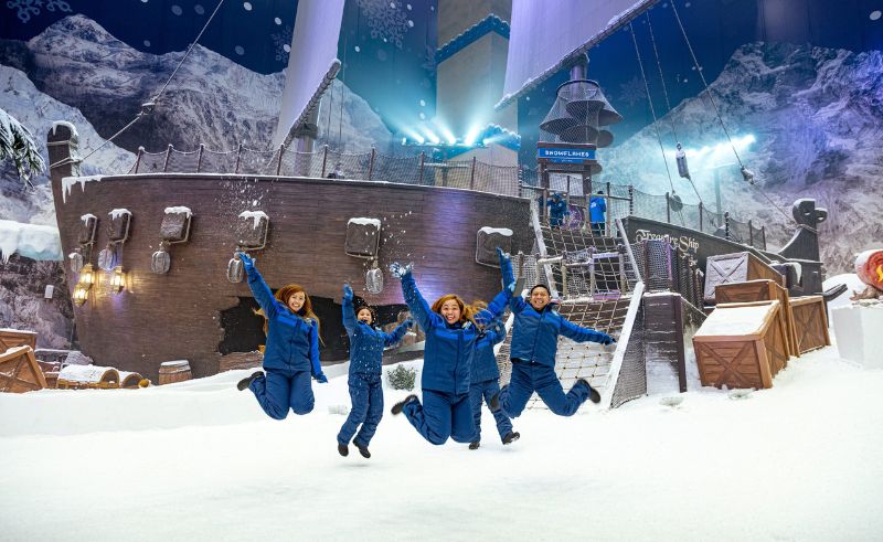 Oman is Now Home to the Middle East's Largest Snow Park