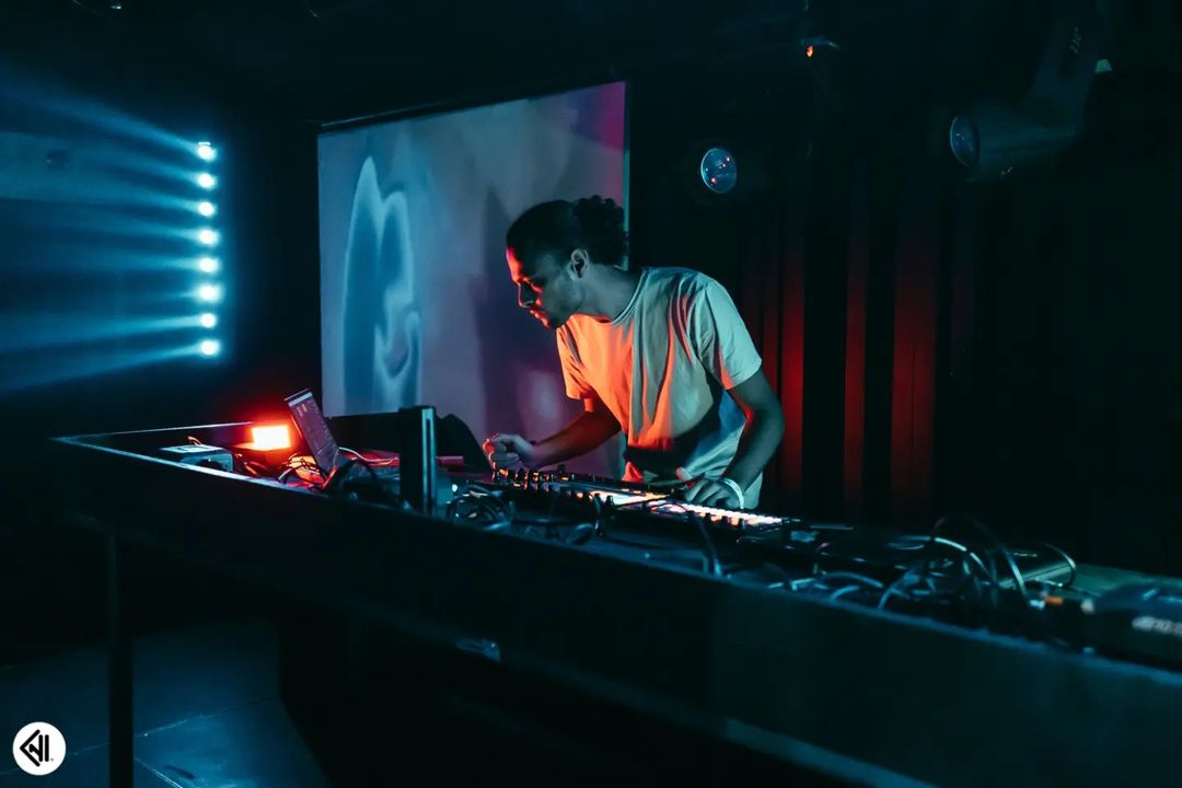 Egyptian Producer Riff Balances Shaabi & Lo-Fi Beats in 'Side Effects'