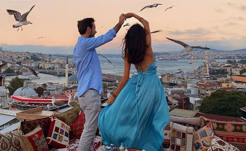 Romantic Retreats: Your Guide to Valentine's Getaways in the MEA