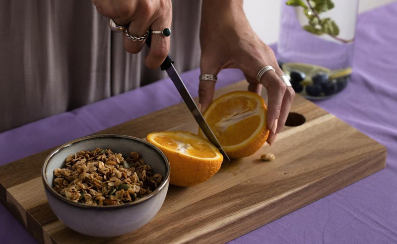 Hey Honey is the Granola Bakery Wafting Sweet Scents Through Our Homes