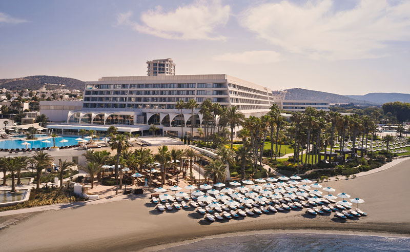 Discover Seaside Bliss at Cyprus’s Parklane Resort & Spa