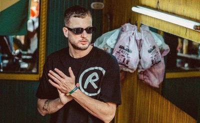 Marwan Moussa makes a high-octane comeback with ‘Afreqya W Amreka’