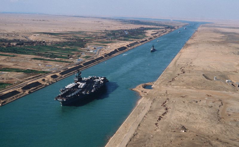 Suez Canal Economic Zone Establishes Investment Company