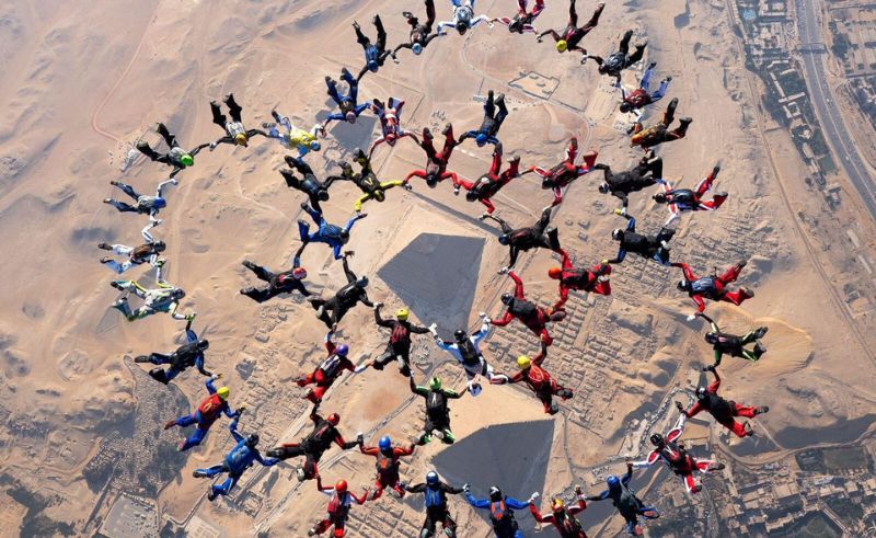 Great Pyramids of Giza Host Largest Skydiving Showcase in MENA