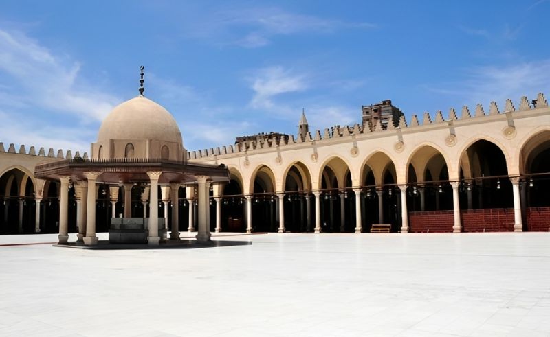 Beyond the Pyramids: 8 Must-Visit Historic Sites in Cairo