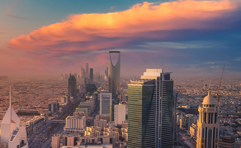 Saudi Arabia Lifts 3-Year Entry Ban for Expats Violating Visa Expiry 