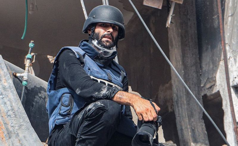 Palestinian Journalist Motaz Azaiza Evacuates Gaza