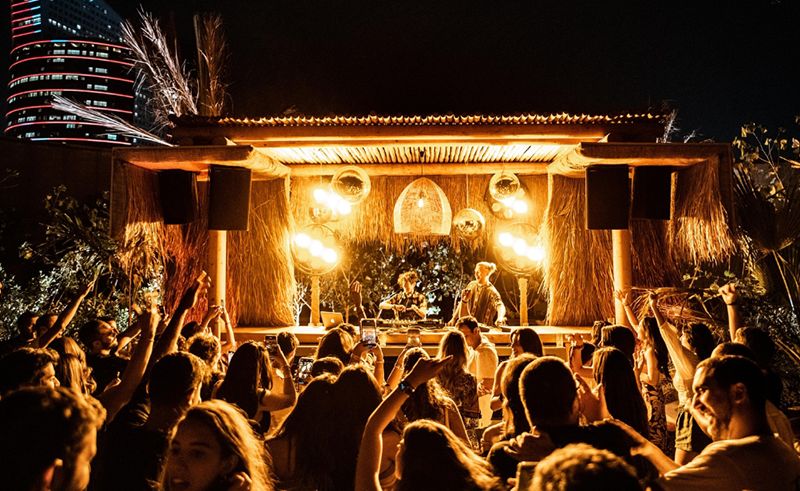 Hence Launches Boutique Festival Concept 'Jewelry Box' Feb 24th