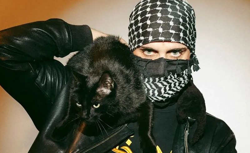 Unveiling the Keffiyeh: Arabian Panther on the Masked DJ Legacy