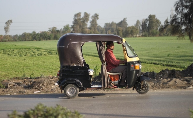Tuk-Tuk Prices to Be Regulated by Each Governorate