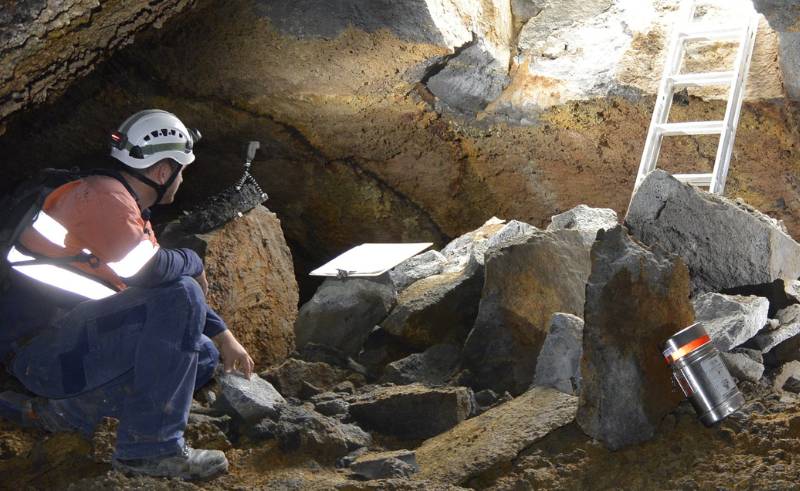 Evidence of Ancient Human Life Found in Giant ‘Lava Tube’ Near Madinah