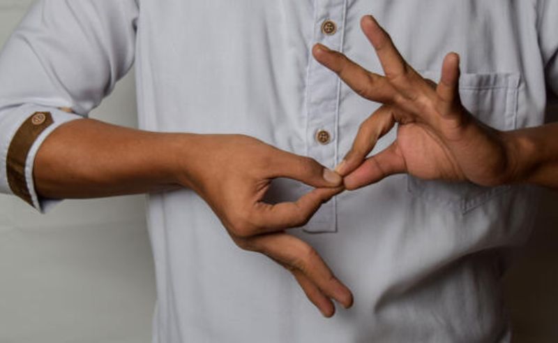 Ministry of Tourism Launches Sign Language Training Course
