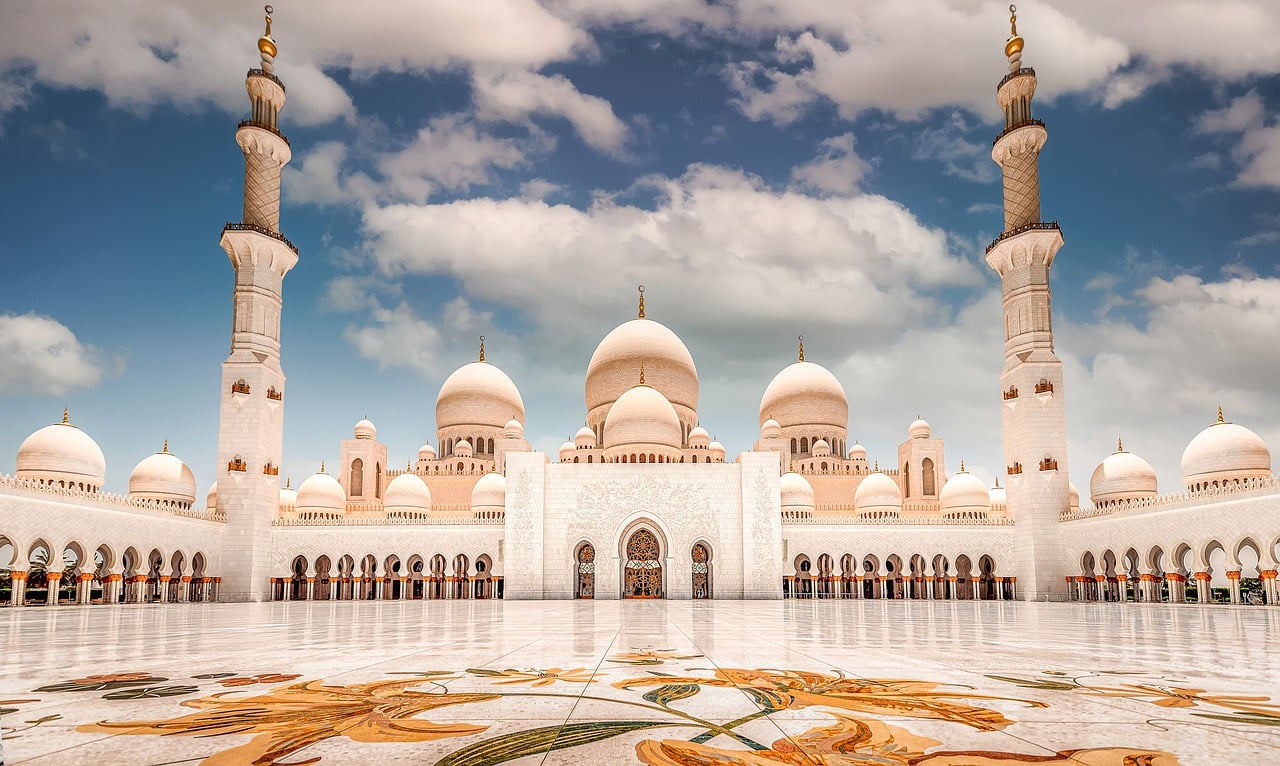 Serenity, Spirituality and Swarovski at Sheikh Zayed Grand Mosque