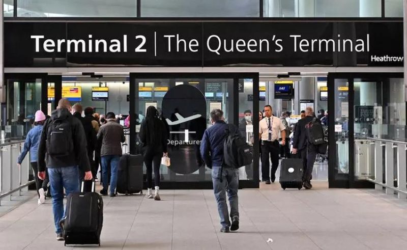 Public Investment Fund to Acquire Stake in London's Heathrow Airport