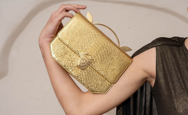  Drawn to Design Since Youth, Rania Manasra Pursues Dreams Through Bag