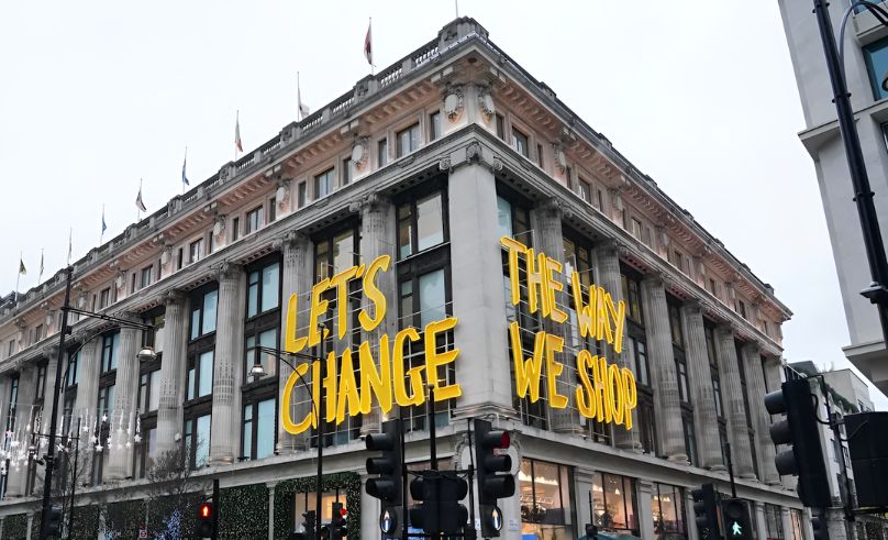 PIF Acquires 40% Shares in Upscale Department Stores Selfridges