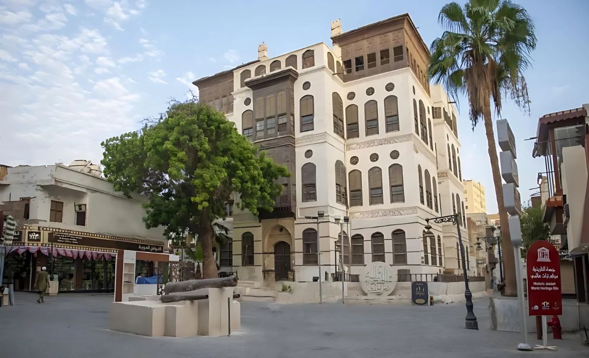 Historic Jeddah Program Unveils Culture Square as Landmark for Arts
