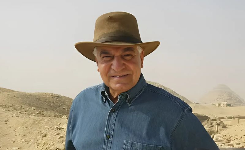 Zahi Hawass Denounces 'False Claims' About Khafre Pyramid