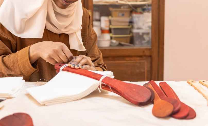Threads of Hope & Madu Showcase Egyptian Crafts at Diriyah Biennale